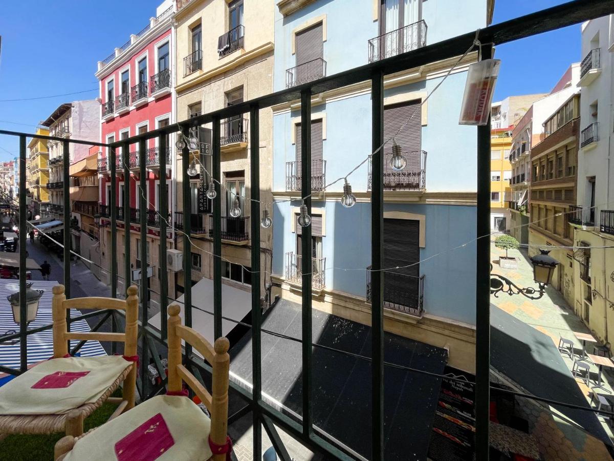 Apartamento Con Mucho Encanto En Pleno Centro Alicante Ngoại thất bức ảnh