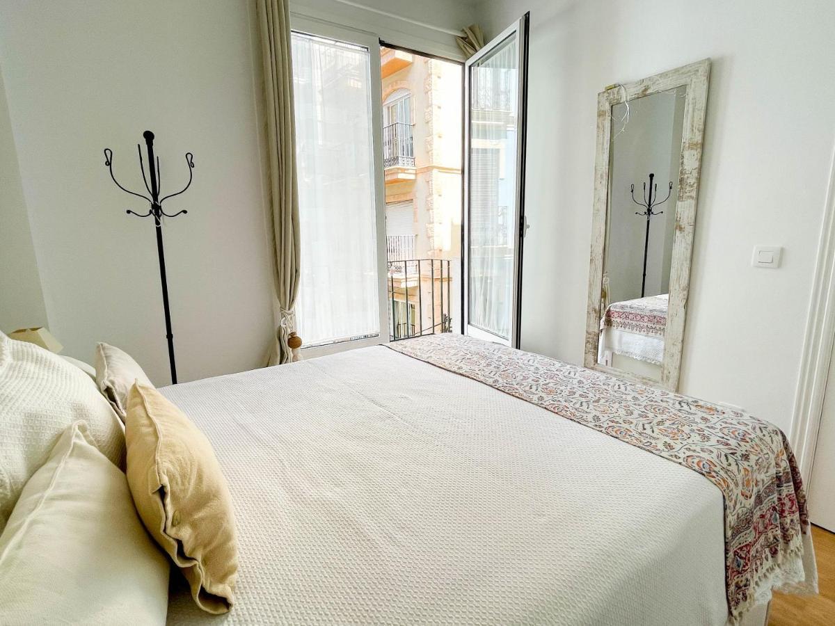 Apartamento Con Mucho Encanto En Pleno Centro Alicante Ngoại thất bức ảnh