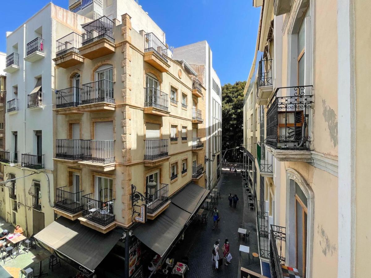 Apartamento Con Mucho Encanto En Pleno Centro Alicante Ngoại thất bức ảnh