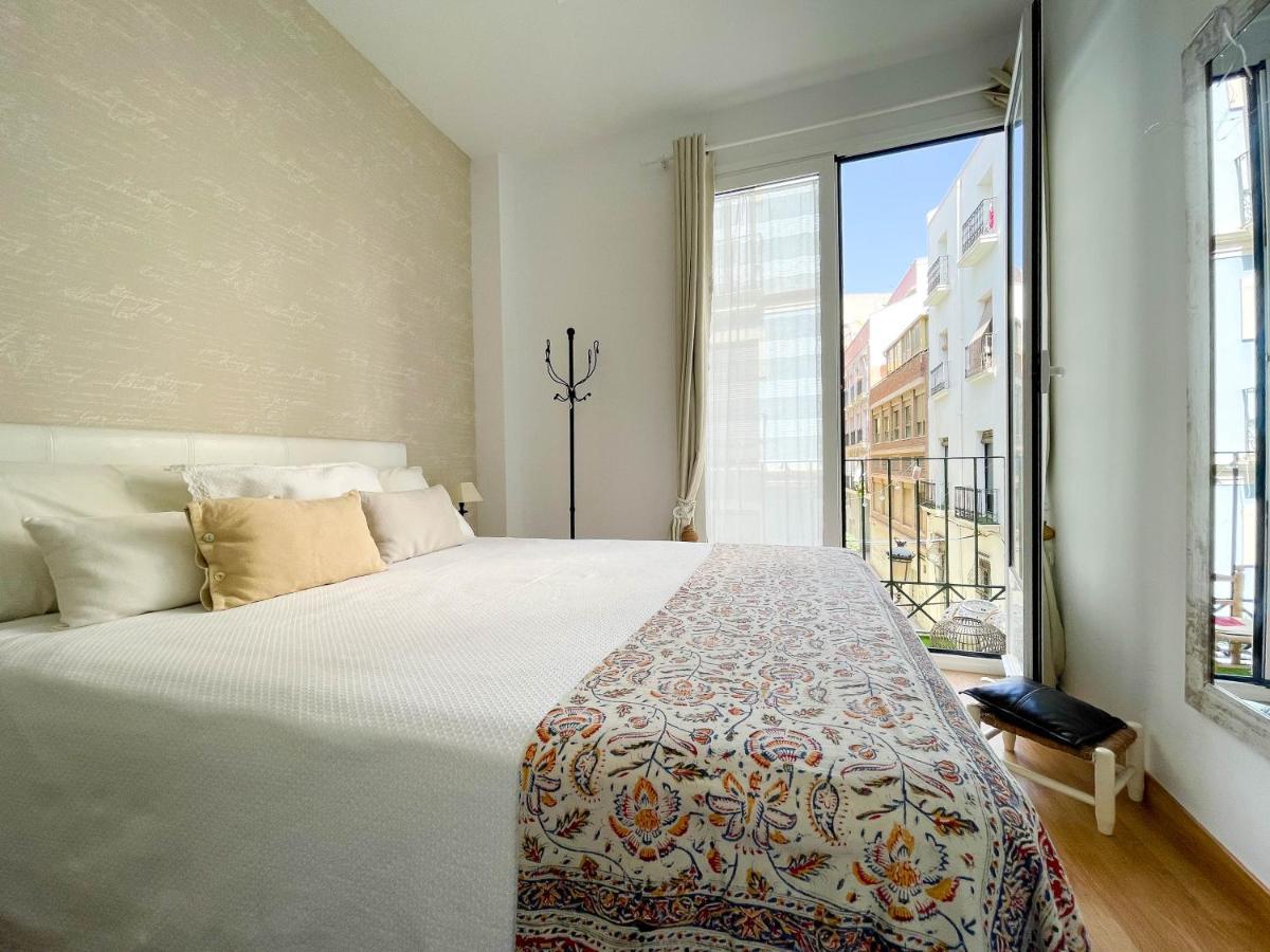 Apartamento Con Mucho Encanto En Pleno Centro Alicante Ngoại thất bức ảnh